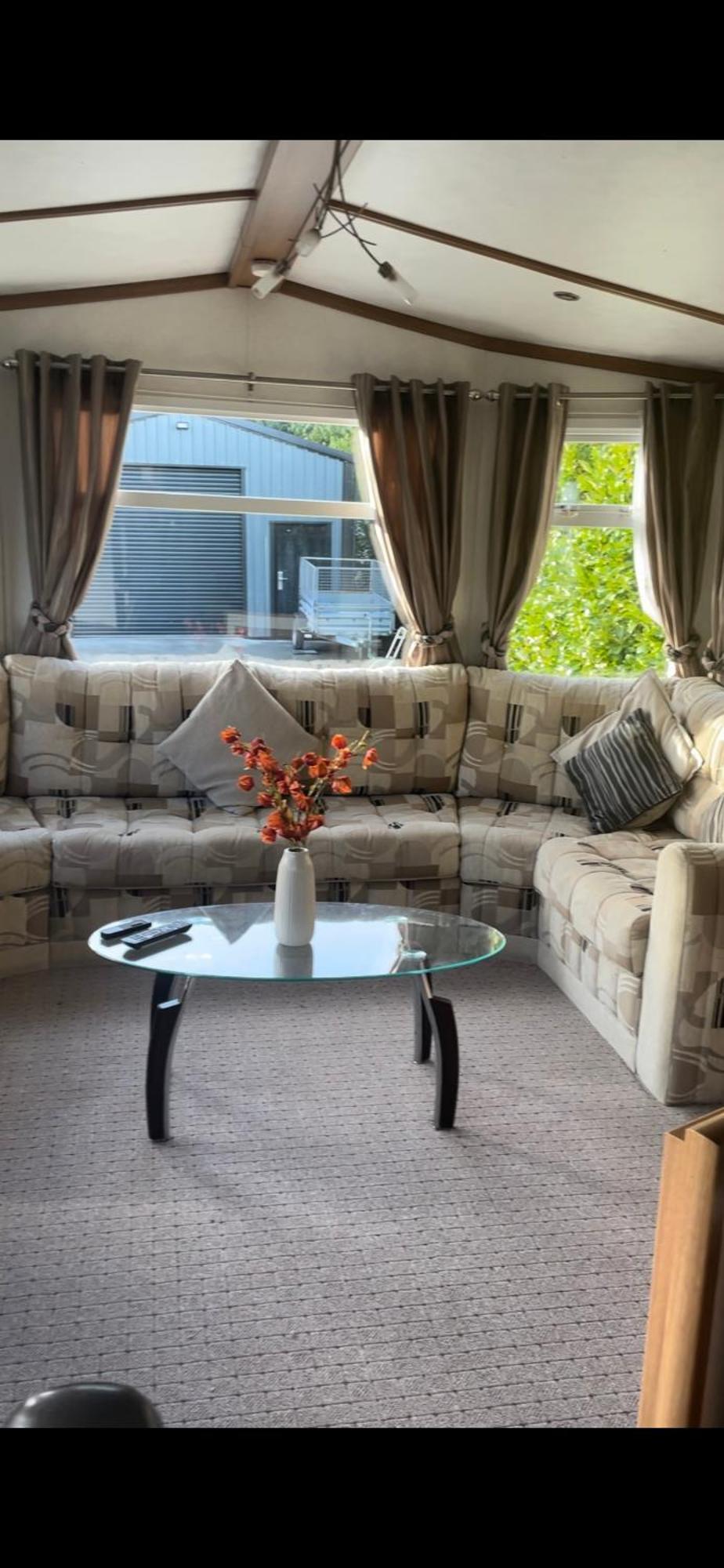 1 Gullion Lodge Ньюри Экстерьер фото